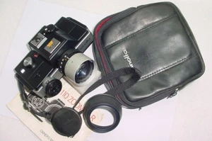 Cámara fotográfica Minolta 110 Zoom SLR con lente zoom MACRO 25-50 mm - Excelente - Imagen 1 de 7