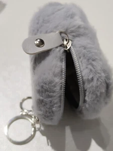 Nuevo - Bolso de felpa para mujer colgante llavero monedero - Imagen 1 de 6