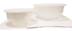 2 Vintage Pyrex White Clear Bottom Mixing Bowls 325 2.5 L & 322 1 L - Picture 1 of 23