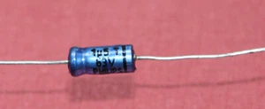 Condensatore elettrolitico assiale 1,5uF 63V Philips 5x11mm 5PCS - Foto 1 di 5