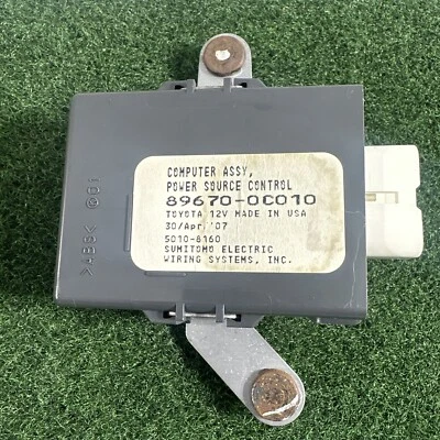 2007-11 Toyota Tundra Power Supply Source Control Module OEM 89670-0C010 — 第 1/4 张图片