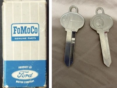 ORIGINAL OEM LINCOLN MERCURY MENSAJERO LLAVE EN BLANCO H32 H50 1965-1993 MALETERO/GUANTE Foto 1 de 3