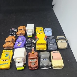 16 Stück Disney Pixar Cars Spielzeug Figur Topper Thinkway Toys - Bild 1 von 5