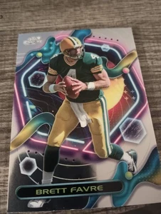 2023 Topps Composite - Cosmic Chrome Brett Favre #268 Nucleus Refractor - Bild 1 von 1