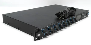 Focusrite OctoPre MkII Dynamic 8 channel Microphone Preamp & Compressor Mic Pre - Picture 1 of 4