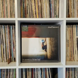 Deaf Havana - The Present Is A Foreign Land Shark Green Vinyl LP (New & Sealed) - Picture 1 of 3