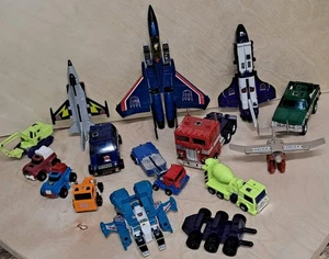 Lot of Vintage 1980's Transformers Gobot Deceptacon Autobot Hasbro Takara Bandai - Picture 1 of 11