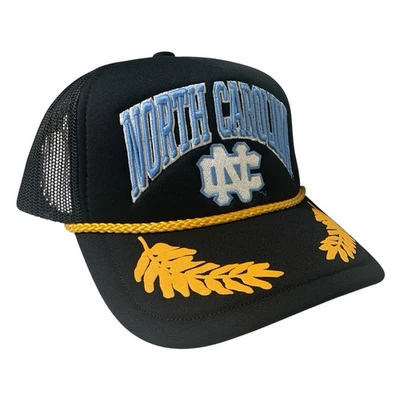 Mitchell & Ness UNC Carolina del Norte Tacones Alquitranados Golf Hoja Camionero Snapback Sombrero OSFM Foto 1 de 4