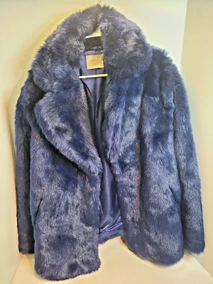 Chaqueta de piel sintética azul talla US 10 de ASOS Foto 1 de 4