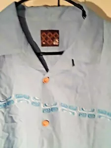 NWT Reef Point Linen Embroidered Short Sleeve Ocean Blue Shirt Sz. M - Picture 1 of 6