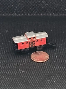 MICRO MACHINES PASSENGER CARRIAGES, TENDERS, CABOOSES ETC - - DIF TYPES - Imagen 1 de 51