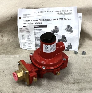 FISHER R222H-HGJ Propane Gas Regulator 1/2" FNPT 1 Stage 1,800,000 BTU Cap. - Picture 1 of 12