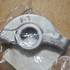 Inlet & Exhaust Valve Rocker Arm fits Mitsubishi Triton K13T Pajero L042G 4G54 - Picture 1 of 6