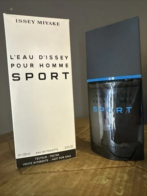 Novo Testador L'Eau D'Issey Pour Homme Sport por Issey Miyake Masculino 3,3 oz Eau De Toilette Spray - Imagem 1 de 2
