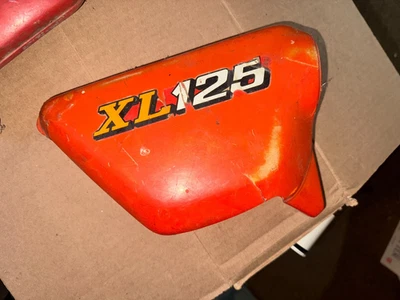 74-78 honda xl-125, ct-125 panel lateral derecho, Foto 1 de 4