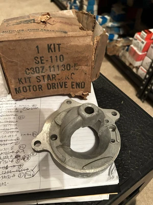 1963-1965 Ford Fairlane Galaxie 260 289 Starter End Carcaça C3OZ-11130-E NOVO NOS - Imagem 1 de 4