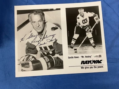 GORDIE HOWE “Mr. HOCKEY “ SIGNED RAY O VAC PERSONALIZED TO STUART  JSA CH 34619 - Image 1 of 4