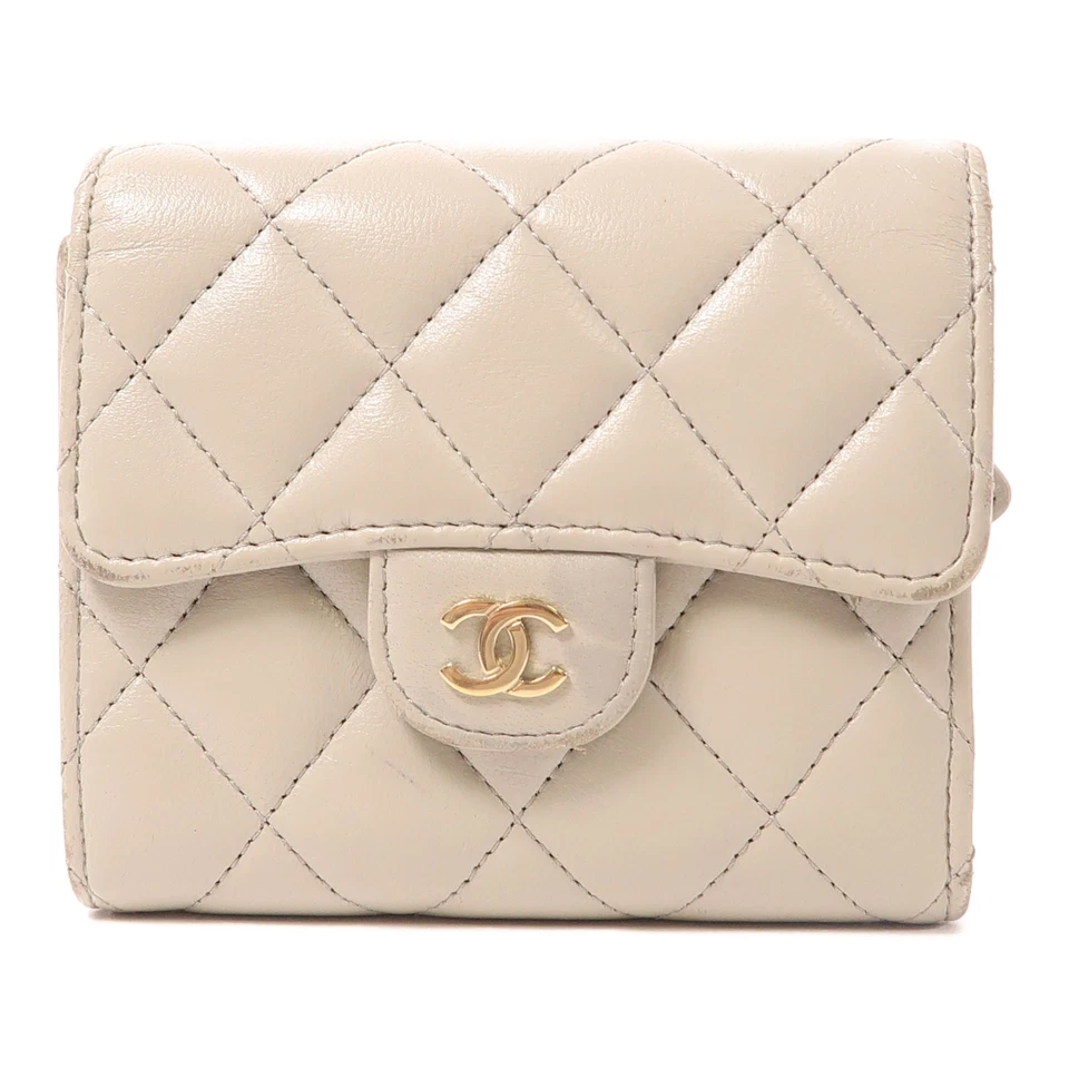 *15%OFF* CHANEL CC GHW Wallet Lambskin Leather Grey - Image 1 of 4