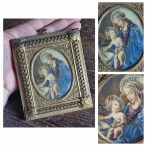 Vecchio quadro in miniatura Vergine e Gesù Bambino reggiseni cornice ornata - Foto 1 di 1