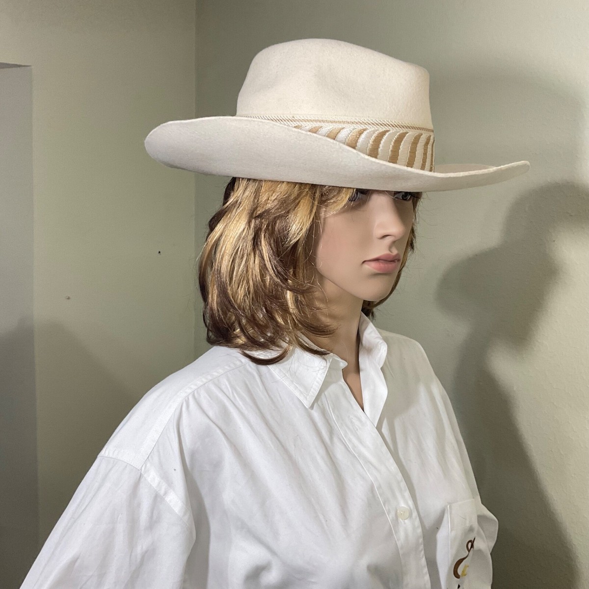 Olive & Pique off white Wool Felt Wide Brim Rancher Hat Tan  display picture 3