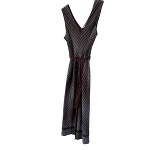 Sundance Katalog schräg geschnittenes Belte Allende Midikleid Größe 8 168 $. - Bild 1 von 4