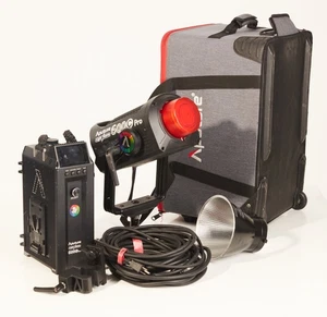 Aputure Light Storm 600C Pro RGBWW V-Mount LED Light Kit With Case - Picture 1 of 10