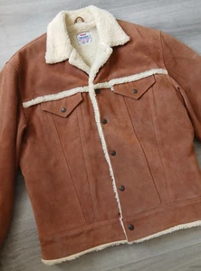 Vintage Levi's White Tab Suede Sherpa Trucker Jacket - Brown - Size L [p2p 23"] - Picture 1 of 12