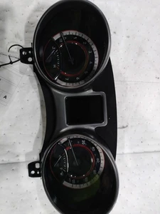 Used Speedometer Gauge fits: 2018 Dodge Journey MPH 120 MPH ID 68310786 Grade A - Picture 1 of 8