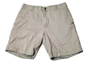 Dockers gut getragene Khakis Herrenshorts 34 x 8 Chino vorne flach  - Bild 1 von 9