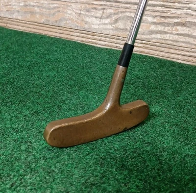 Vintage Burke Dead Eye Flange Blade Putter 34.5" Long Steel Shaft Right Handed - Image 1 of 4