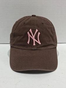 Cappello New York Yankees berretto cinturino schiena marrone rosa logo OSFM twill papà MLB adulto - Foto 1 di 12