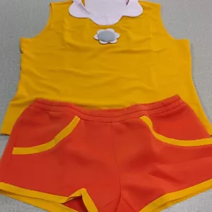 orange shirt shorts with wristguard and hair accessory costume - Picture 1 of 1