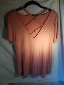 West Coast Love - Women's Dusty Pink Short Sleeve Scoop Neck Top - Size Large - Picture 1 of 12