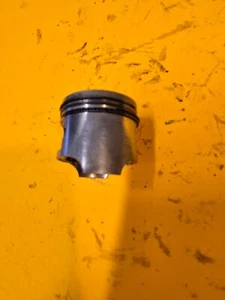 1991 1999 Honda Z50 Z50R piston - Picture 1 of 3