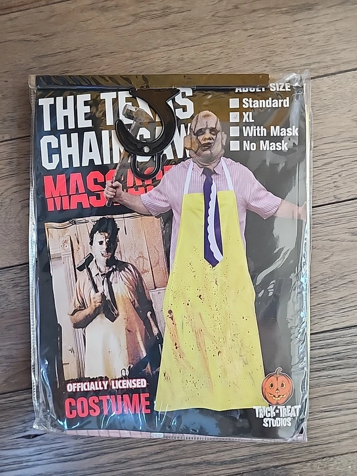 The Texas Chainsaw Massacre Adult Costume & Mask Standard