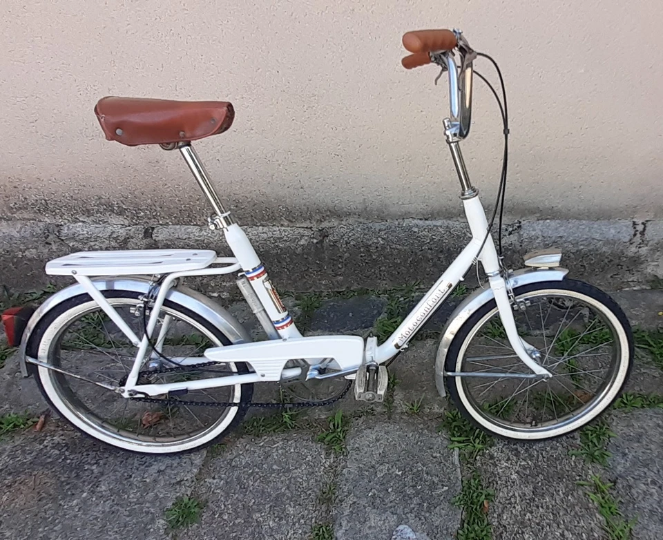 vélo pliant Motoconfort blanc 1968 - Photo 1/1