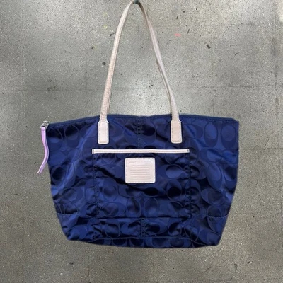 Coach Legacy Signature Logo Nylon Weekend Bag Navy Blue Pink No. C1376 24862 - Изображение 1 из 4