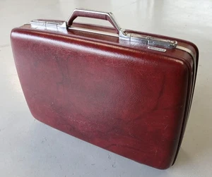 Vintage American Tourister Hartschalenkoffer weinrot Gepäck 23”x17”x7” mit Schlüssel - Bild 1 von 24