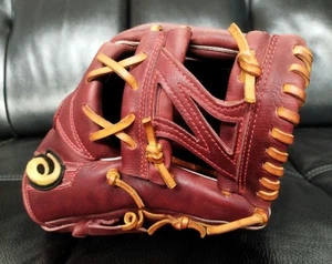 Guantes cortos de campo ASICS Gold Stage Hardball segunda tercera usados - Imagen 1 de 13