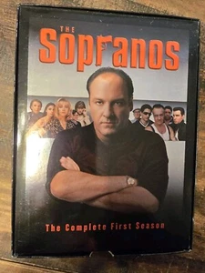The Sopranos - The Complete Season 1 (DVD, 2014, 4 Disc Set, Box Set) - Imagen 1 de 4