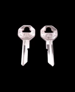 2 GM 1957 1958 1959 1960 Cadillac Fleetwood  Key Blanks Free Shipping! - Picture 1 of 3