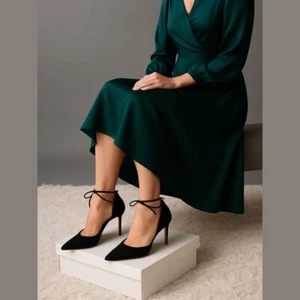 Steve Madden Pampered Heels Women 6 M Black Nubuck Block Heel Pumps Dress Career - Picture 1 of 12