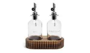 Habitat Juego de 2 Vertedores de Aceite 0.5 Litros con Soporte de Madera de Acacia Elegante Juego de Mesa - Imagen 1 de 3