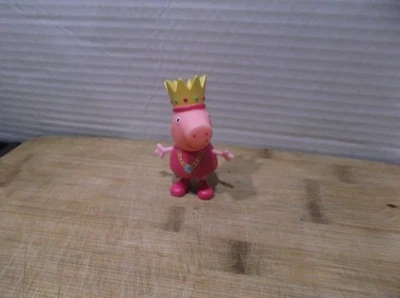 Peppa Pig Figure Royal Family Princess - Image 1 of 4