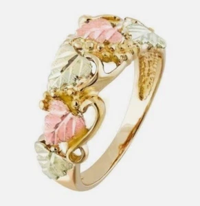 Black Hills Gold 10k Five Leaf Grape Cluster Band Ring Size 6 - Picture 1 of 7