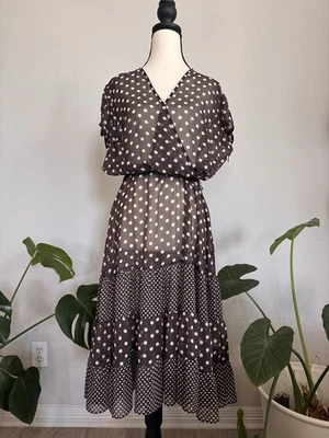 Vestido midi Dressbarn marrón blanco a lunares en capas talla 14 transparente retro Y2K Foto 1 de 4