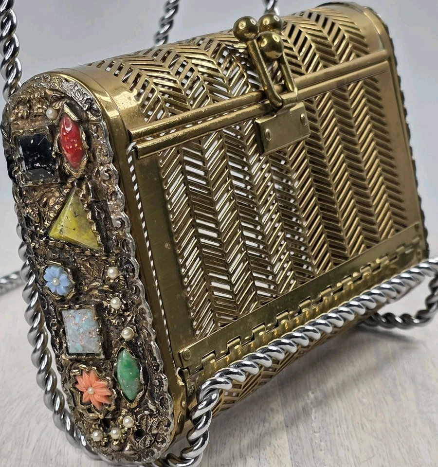 Cartera de colección Dorset-Rex Fifth Avenue años 50 filigrana con joyas de metal barril  Foto 1 de 4