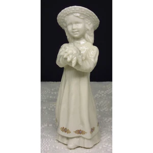 Lenox Flowers For You Figur Mädchen mit Blumenstrauß China Jewels Family Collection - Bild 1 von 5
