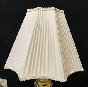 Vintage Pleated Lamp Shade Inverted Scallop Braided Trim 12" Tall 18"D 8 Panel
