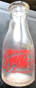 VINTAGE 1949 SZEP'S DAIRY BETHLEHEM, PA. RED ACL 1 PINT MILK BOTTLE, USED - Picture 1 of 4
